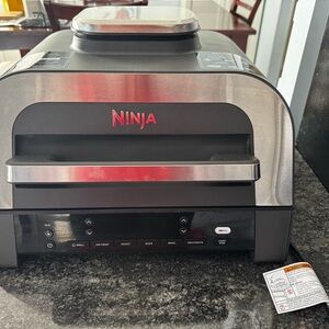 Ninja Black and Silver Cooking System